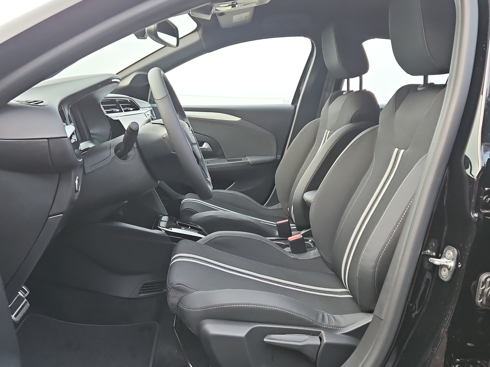 OPEL Corsa 1.2 T Hybrid Viva-image-6