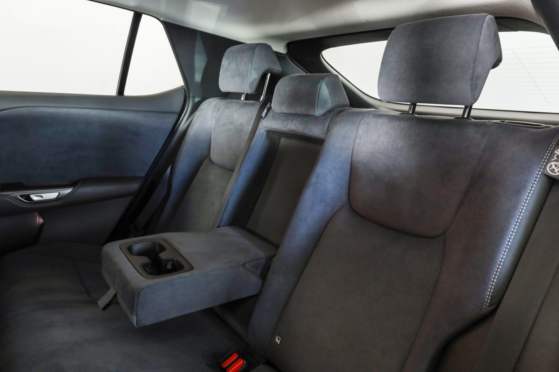 LEXUS RZ 450e 71,4 KW AWD Excellence-image-20