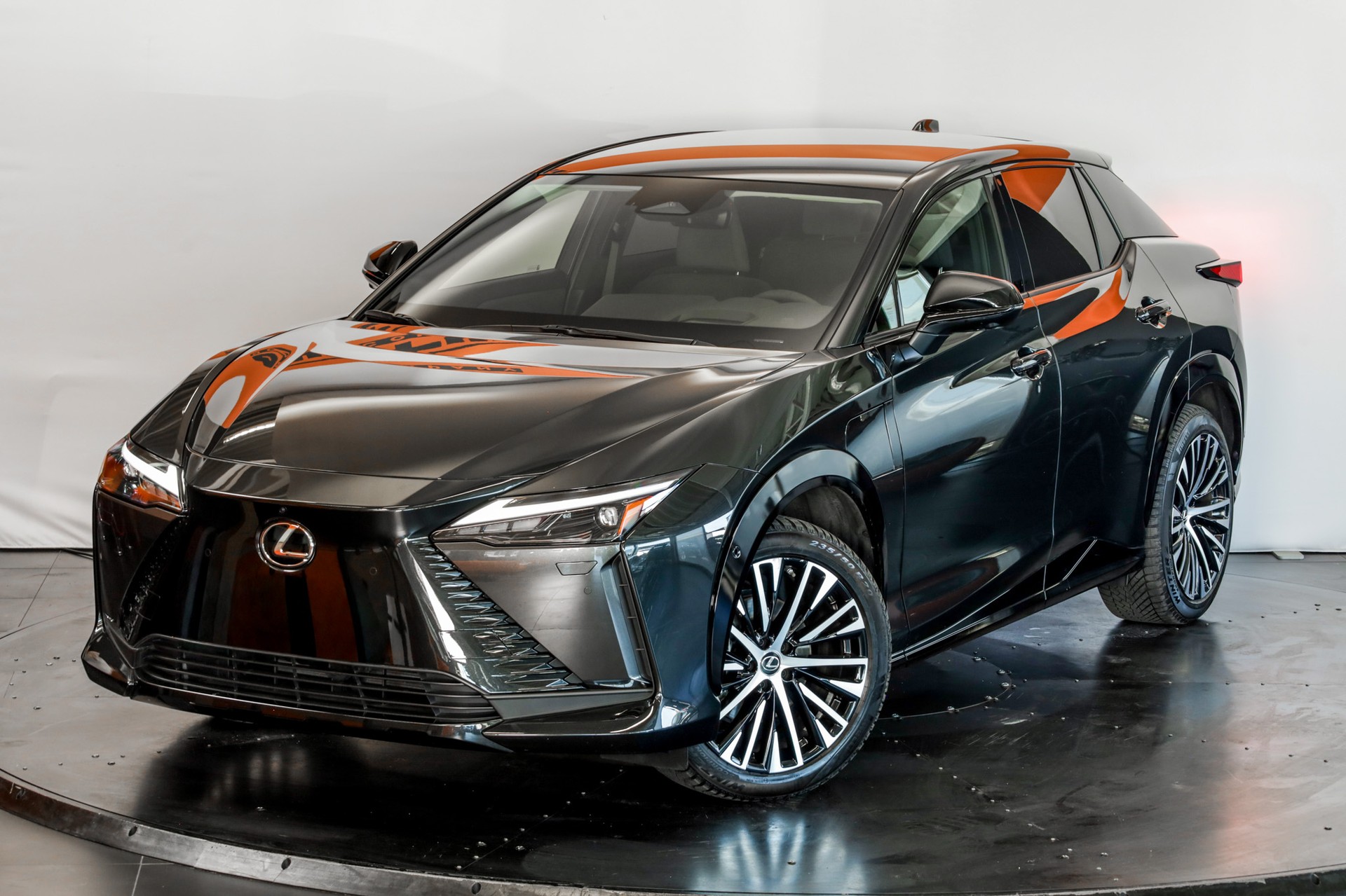 LEXUS RZ 450e 71,4 KW AWD Excellence-image-6