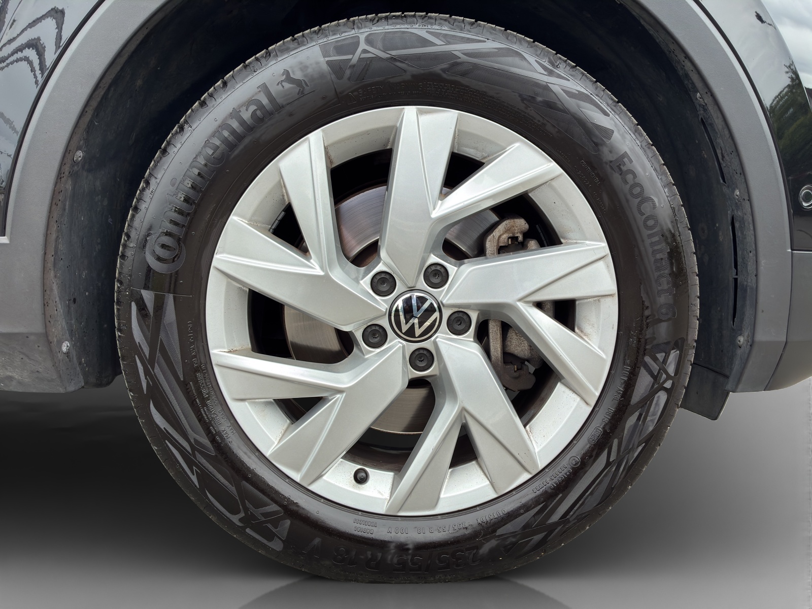 VW Tiguan 2.0 TDI SCR Elegance 4Motion DSG-image-15