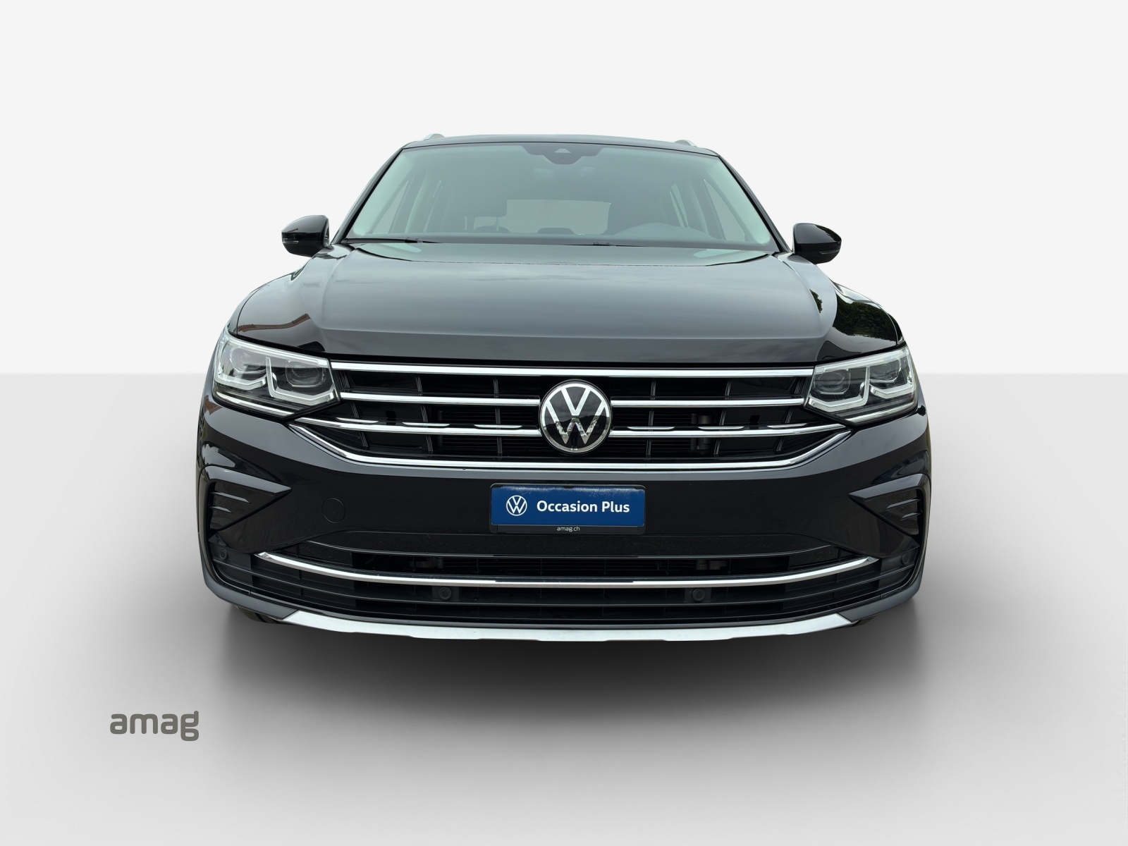 VW Tiguan 2.0 TDI SCR Elegance 4Motion DSG-image-6