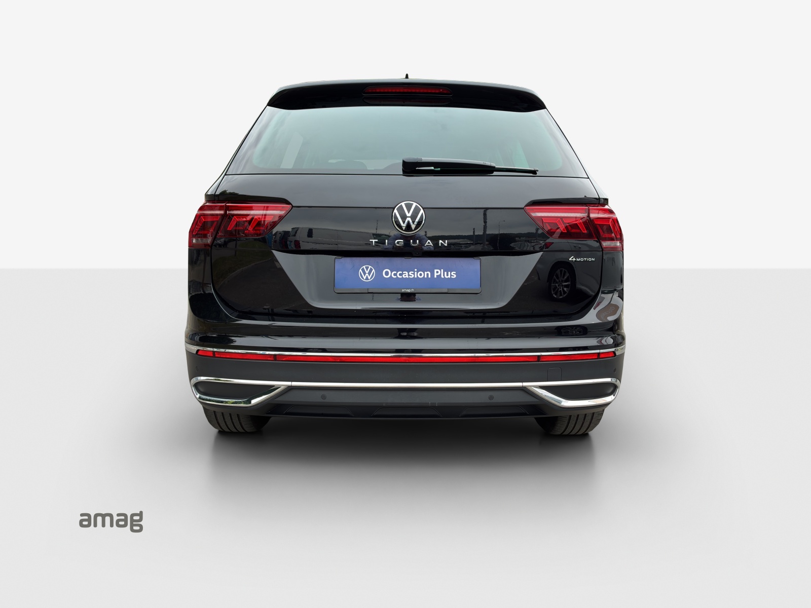 VW Tiguan 2.0 TDI SCR Elegance 4Motion DSG-image-3
