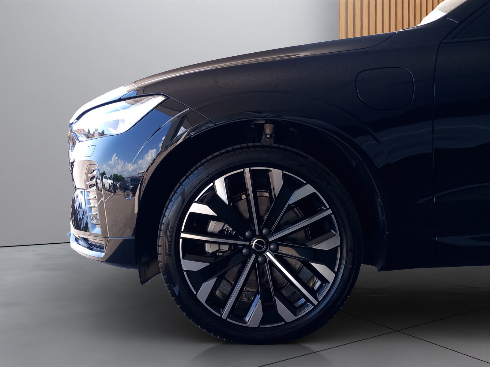 VOLVO XC60 2.0 T6 TE Ultra Dark eAWD-image-21