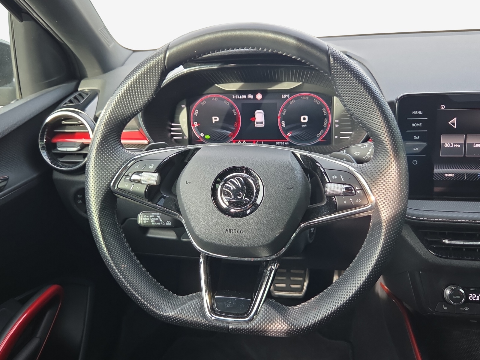 SKODA Fabia 1.0 TSI Monte Carlo DSG-image-9