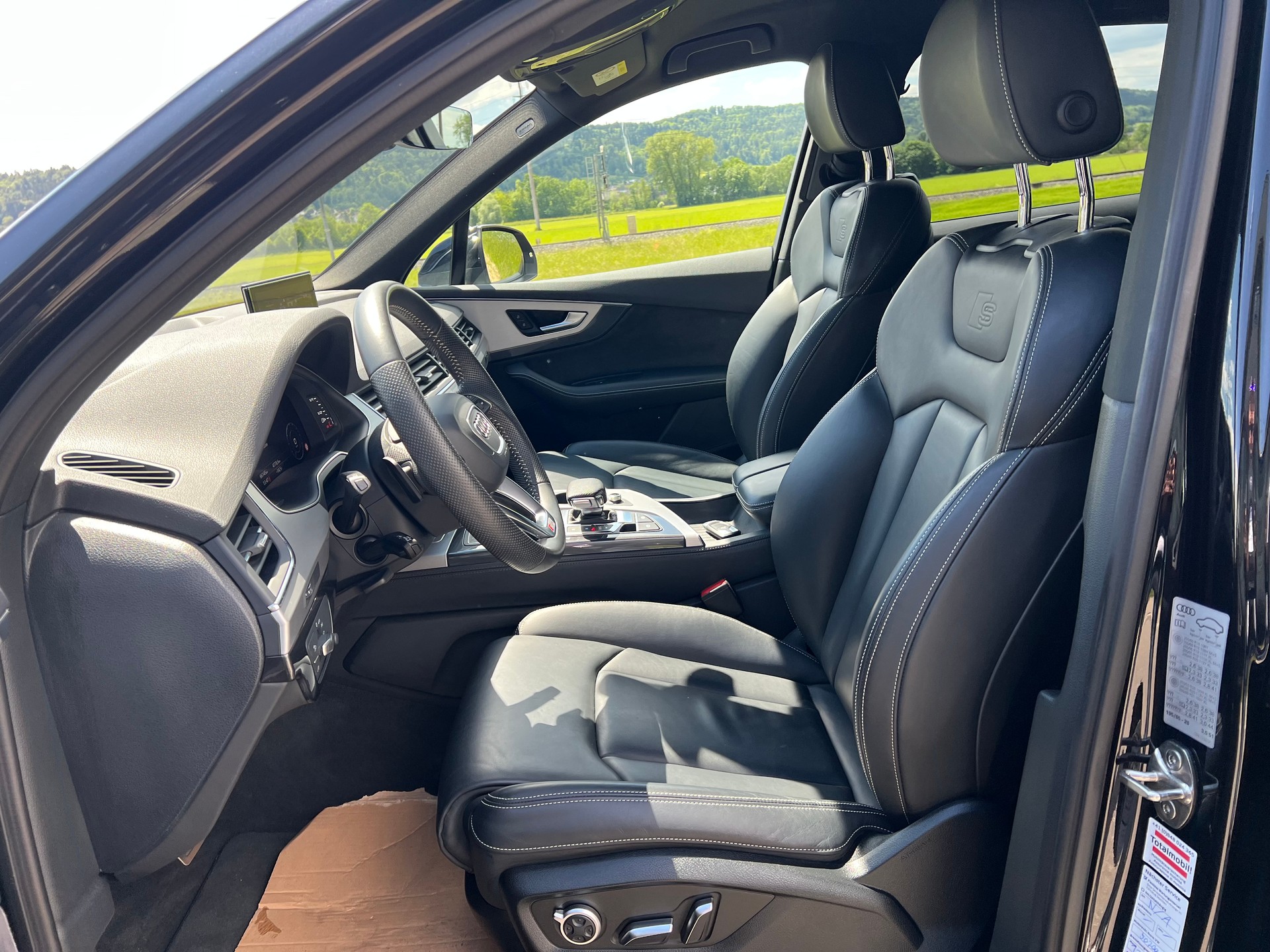 AUDI Q7 50 TDI ** 7 Plätzer **-tiptronic- S-line-image-23