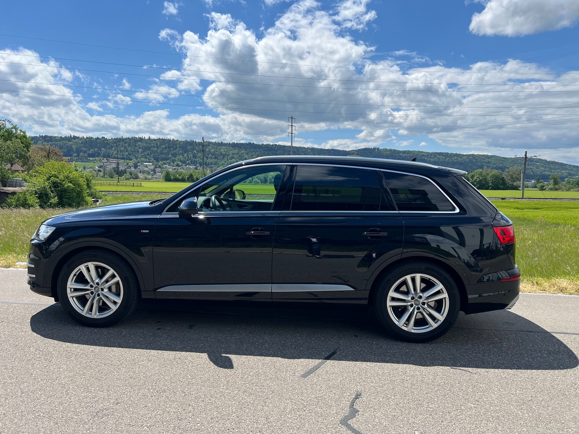 AUDI Q7 50 TDI ** 7 Plätzer **-tiptronic- S-line-image-7