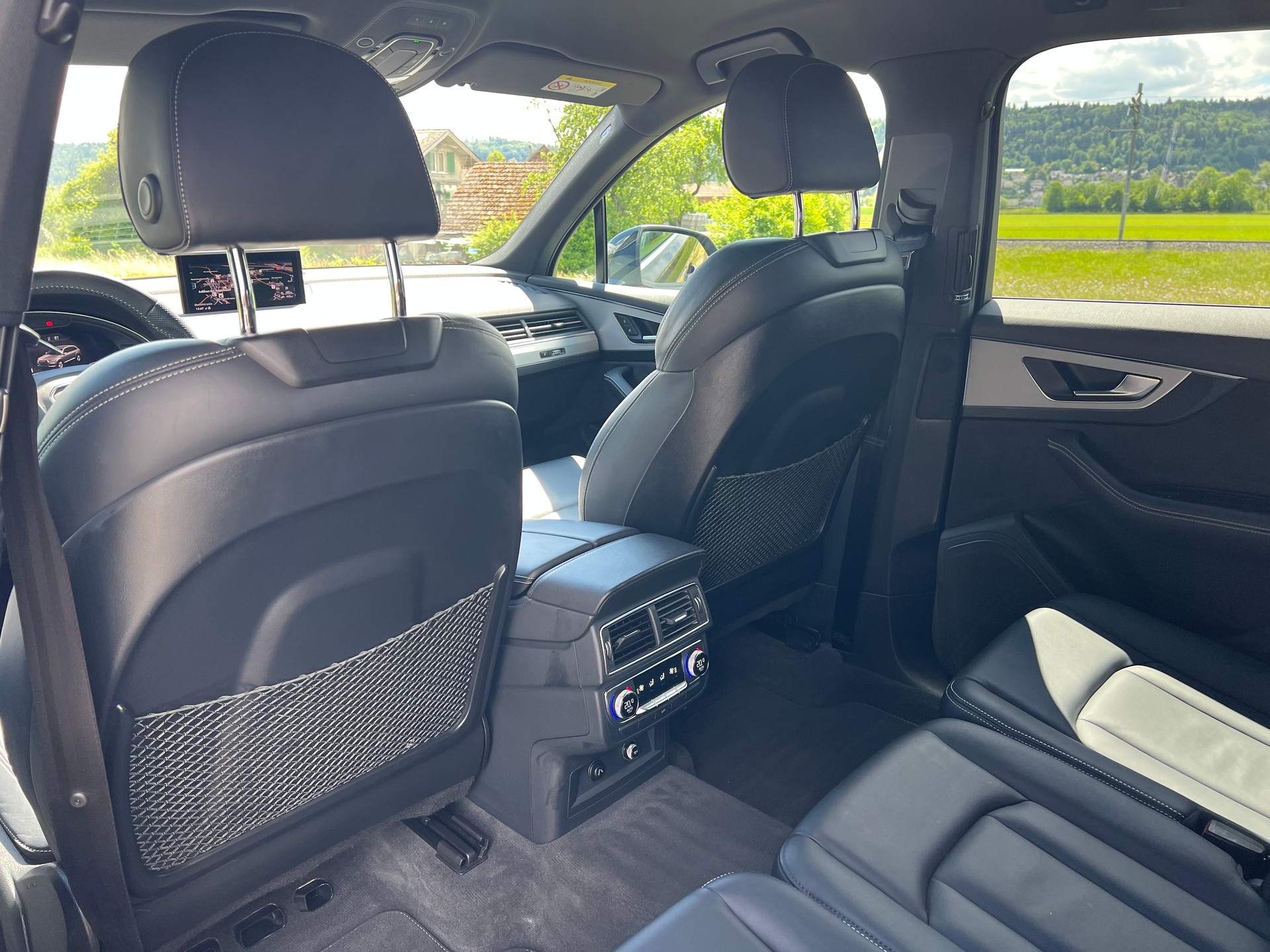 AUDI Q7 50 TDI ** 7 Plätzer **-tiptronic- S-line-image-22