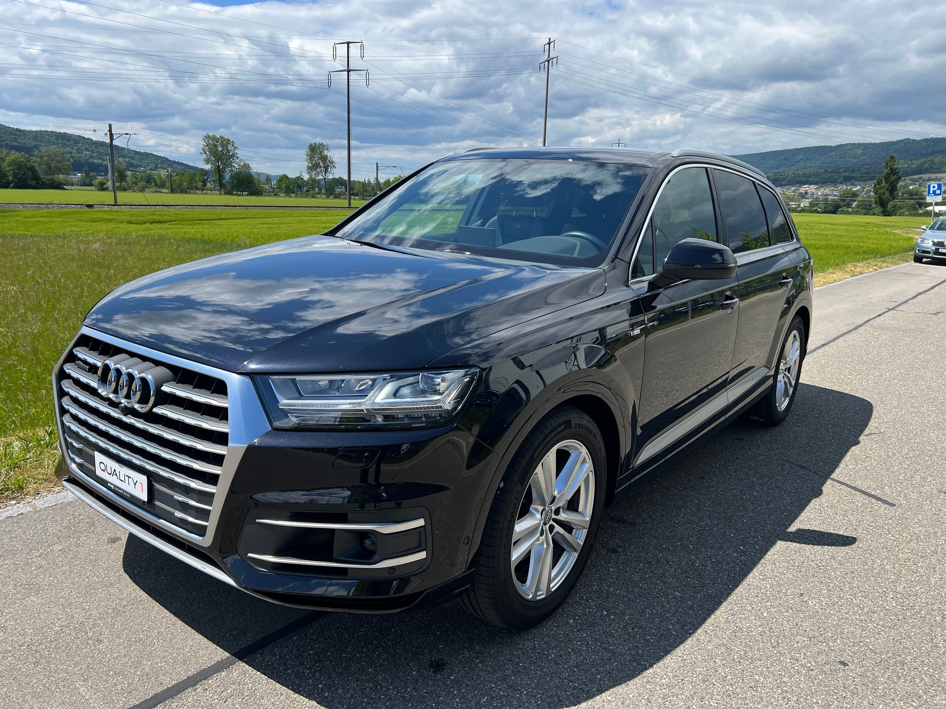 AUDI Q7 50 TDI ** 7 Plätzer **-tiptronic- S-line-image-4
