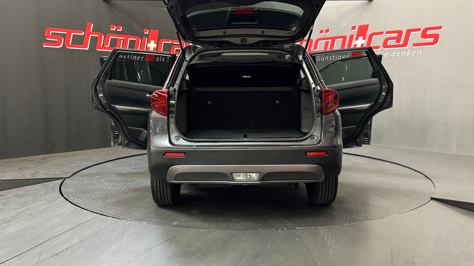 SUZUKI Vitara 1.4 Boosterjet Compact Top 4x4 Hybrid-image-5