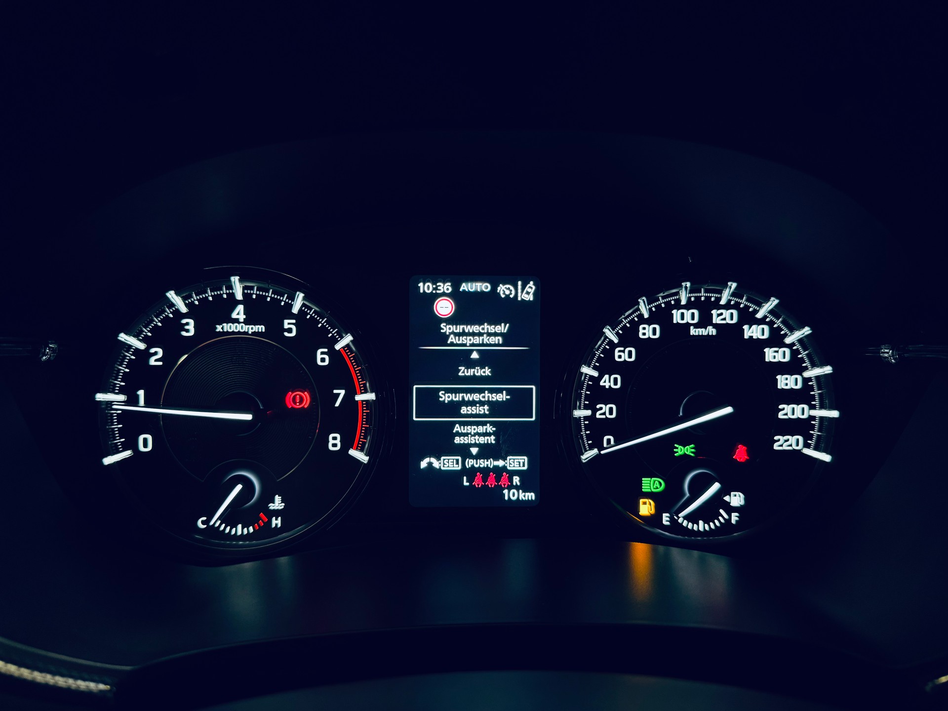 SUZUKI Vitara 1.4 Boosterjet Compact Top 4x4 Hybrid-image-29