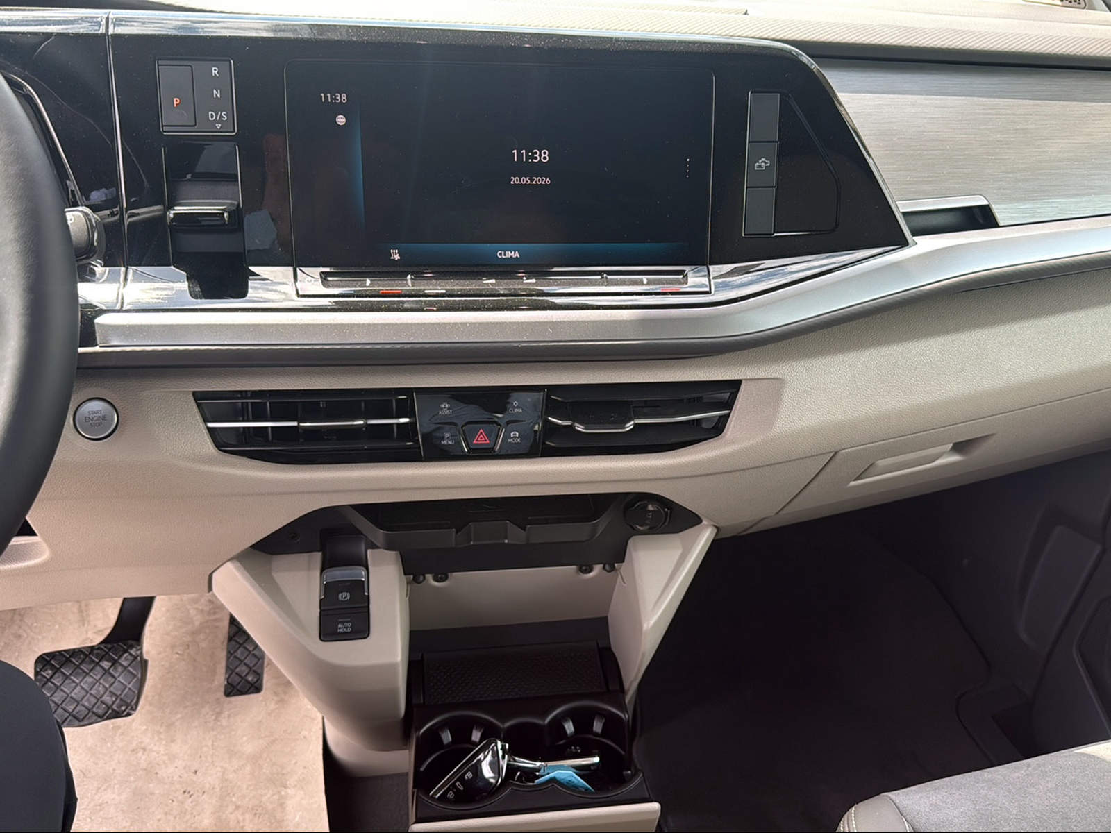 VW California eHybrid Ocean Liberty 4Motion-image-9