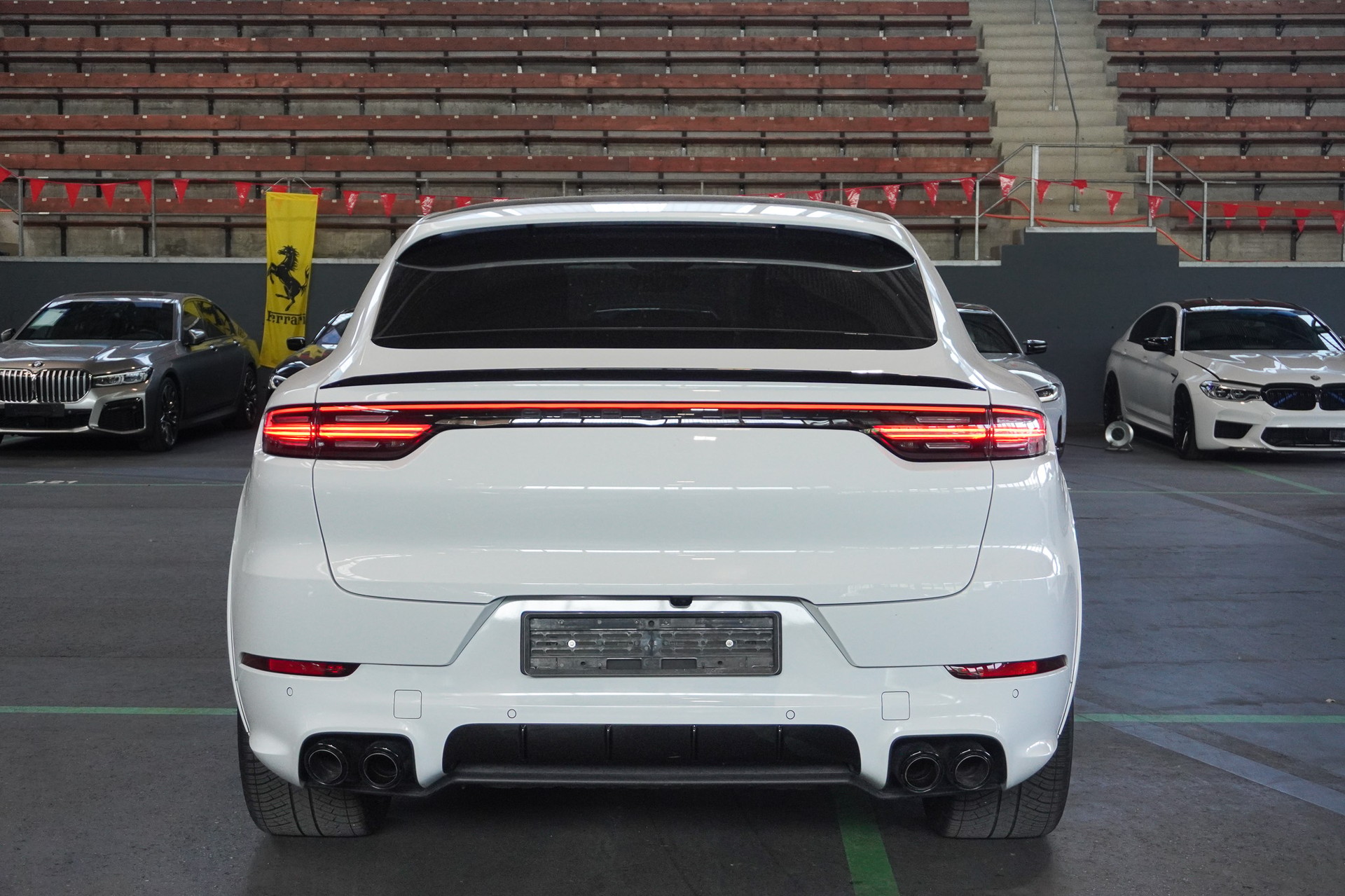 PORSCHE Cayenne Turbo Coupé-image-4
