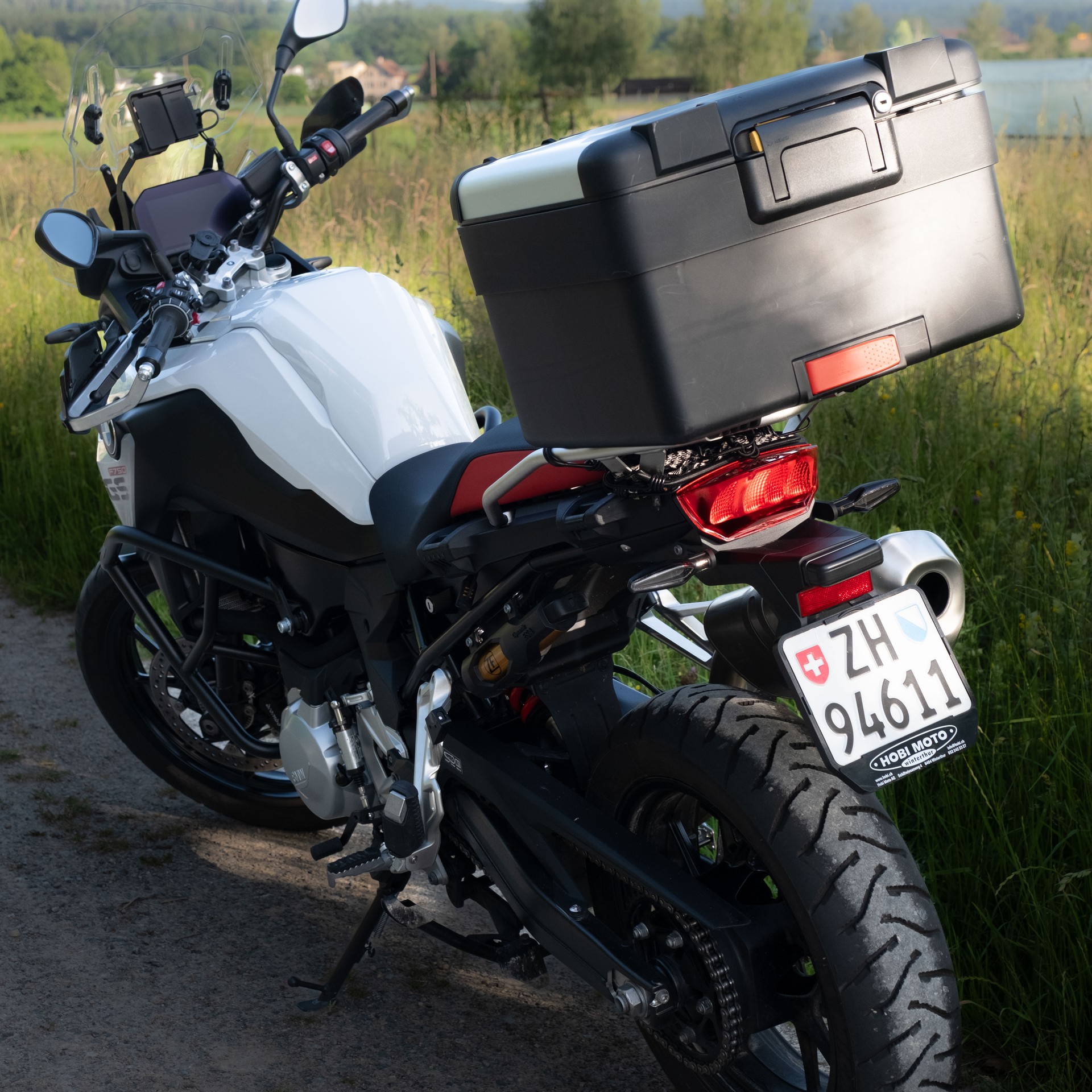BMW F 750 GS Swiss Edition-image-3