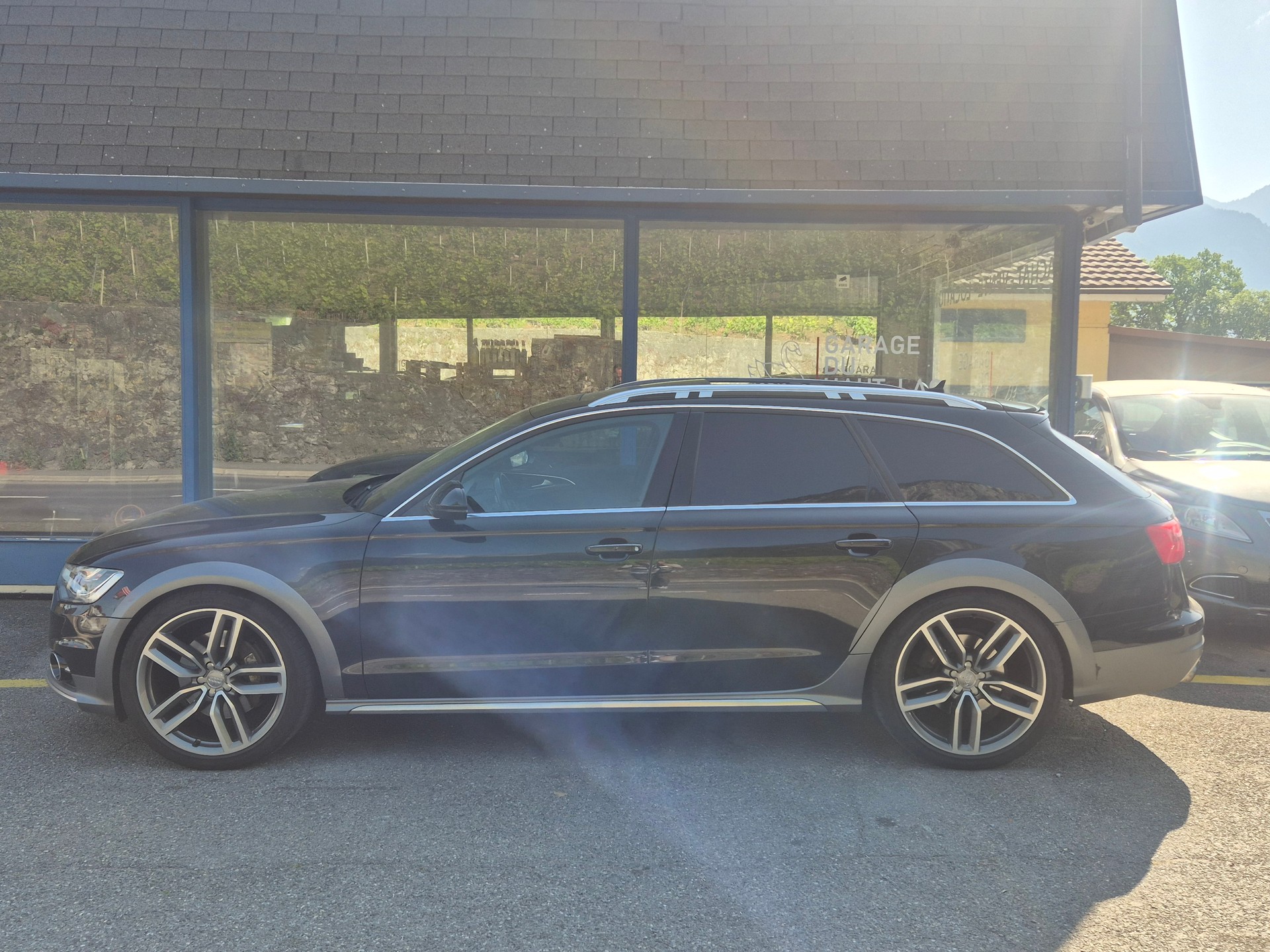 AUDI 313ps full options-image-3