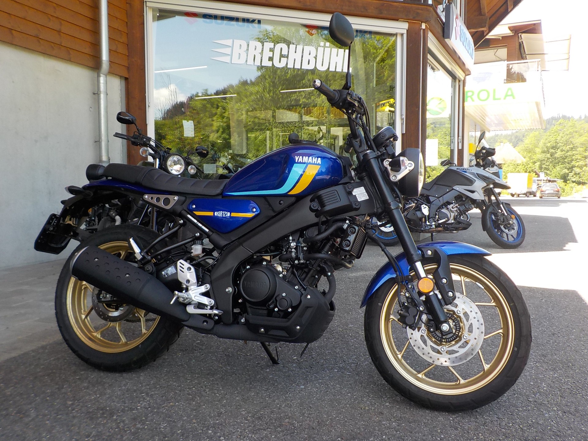 YAMAHA XSR 125