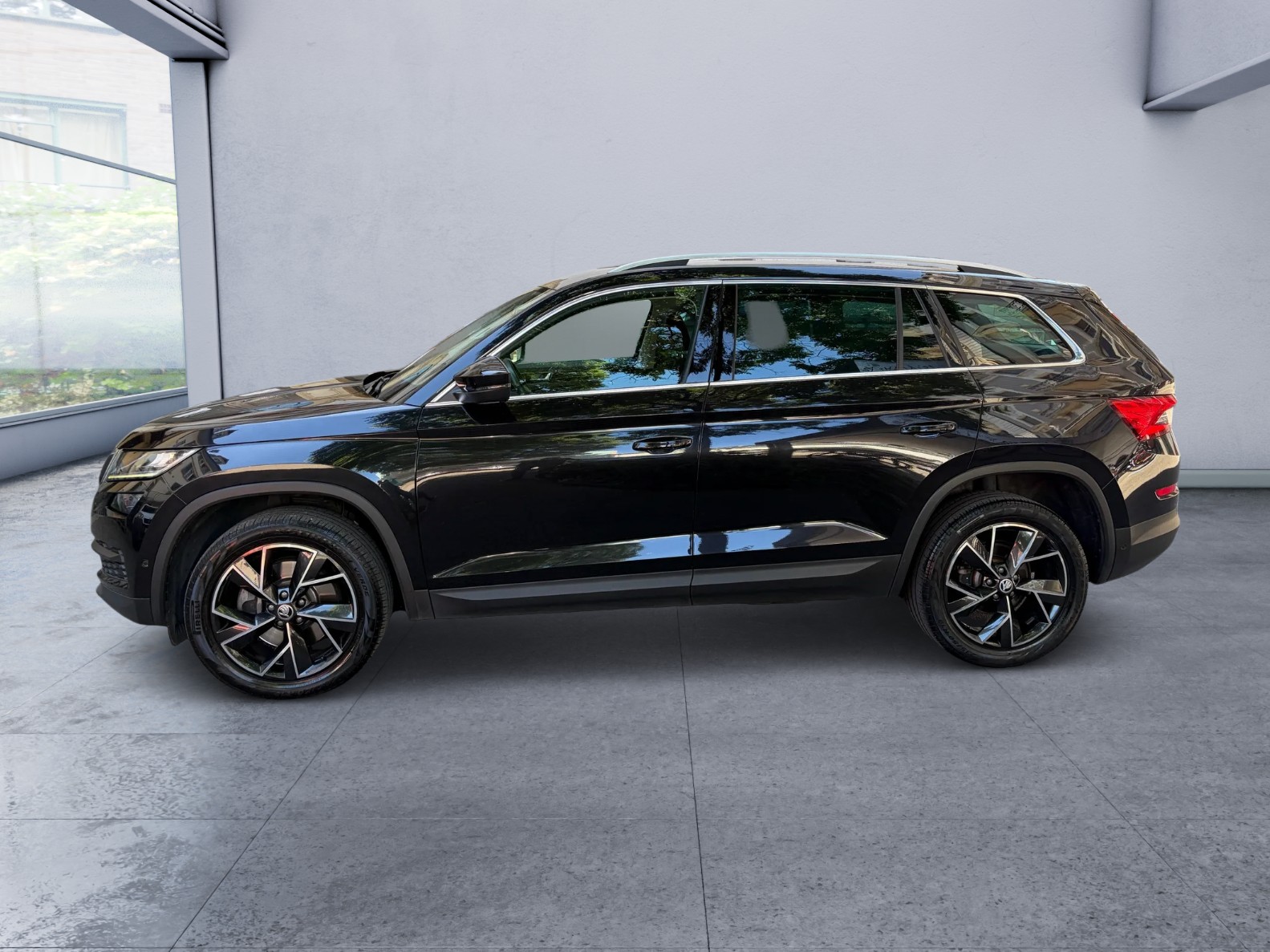 SKODA Kodiaq 2.0 TDI CR Style 4x4 DSG-image-2