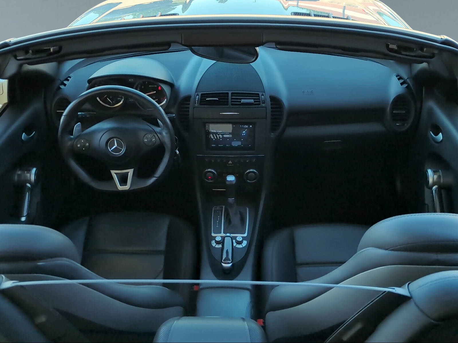 MERCEDES-BENZ SLK 55 V8 AMG Cabriolet-image-9
