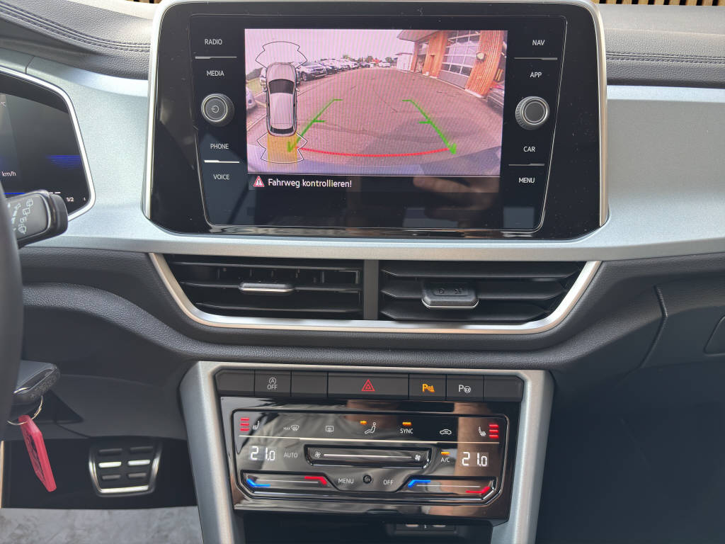 VW T-Roc 2.0 TDI SCR Life DSG-image-9