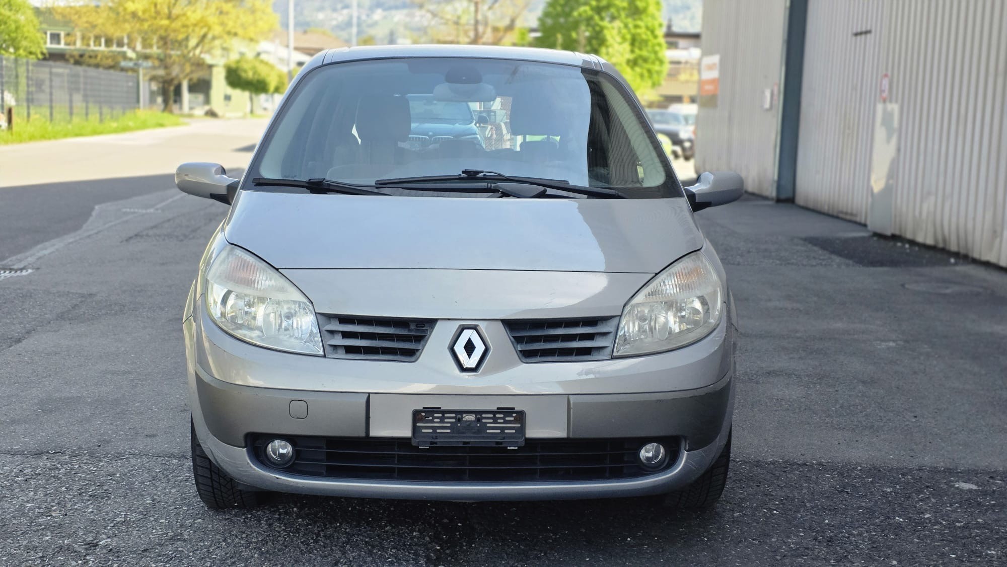 Car photo