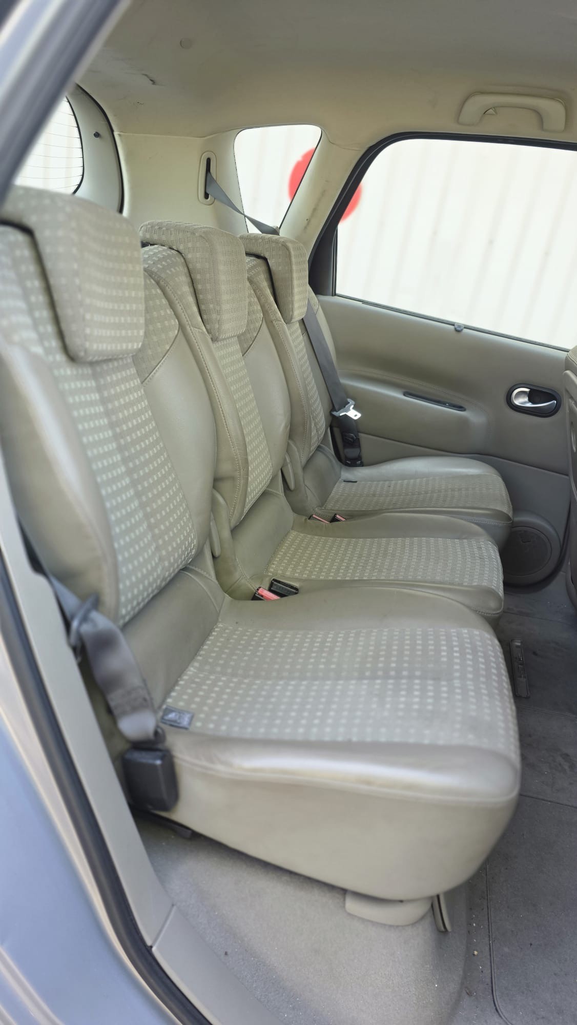 RENAULT Scénic 2.0 16V Dynamique-image-6