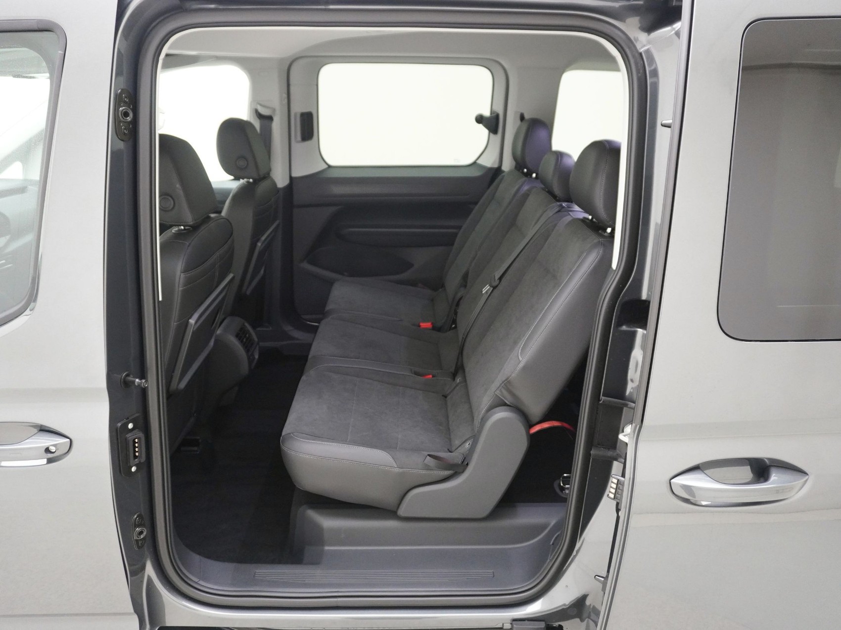 VW Caddy Maxi 1.5 TSI Style DSG-image-14
