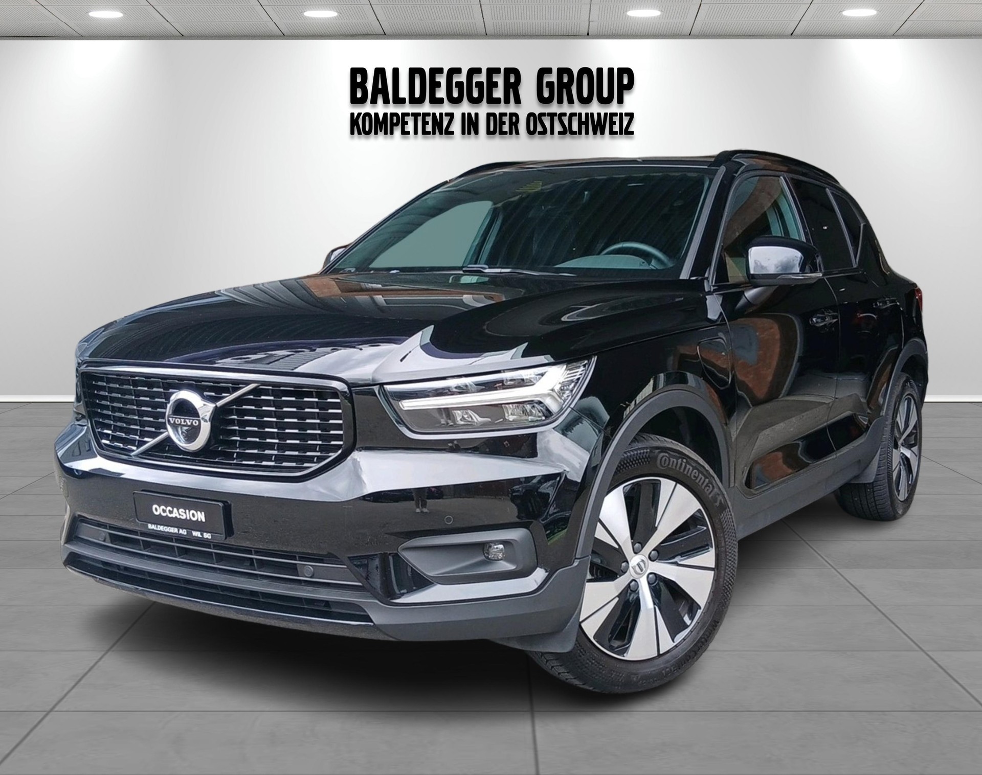 VOLVO XC40 1.5 T4 PiH R-Design Expre-image-6