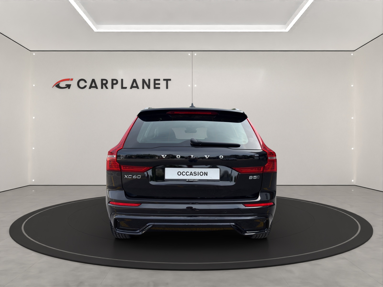 VOLVO XC60 2.0 B5 MH R-Design AWD-image-4
