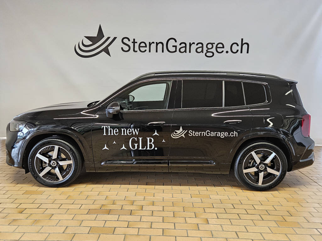 MERCEDES-BENZ GLB 220 4Matic-showroom-element-1