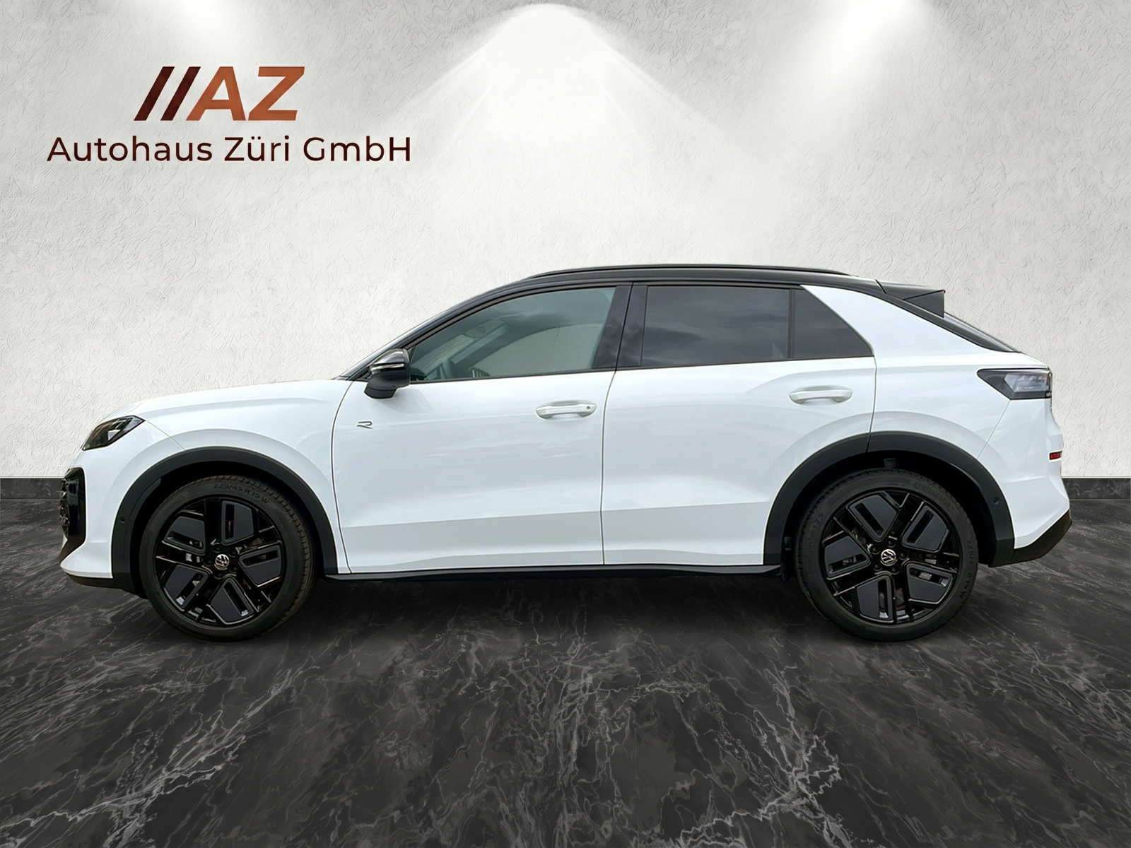 VW T-Roc 1.5 eTSI mHEV R-Line DSG-showroom-element-1