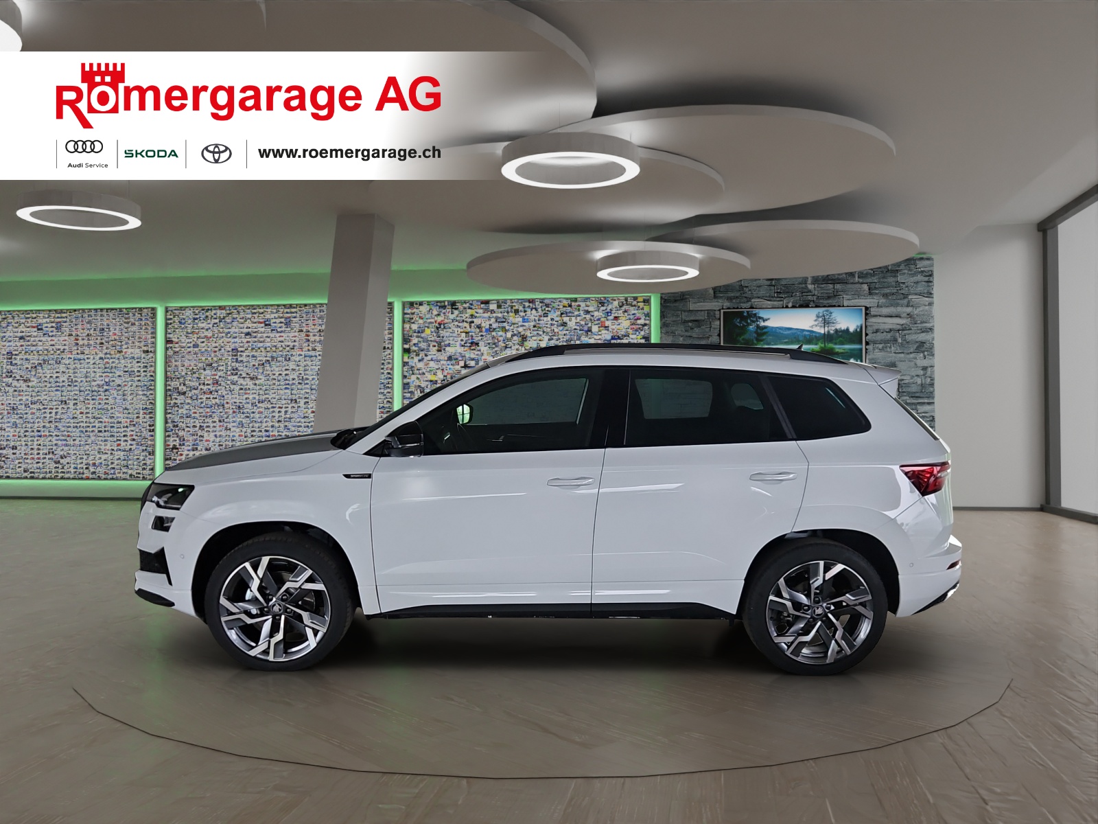SKODA Karoq 2.0 TDI CR Sport Line 4x4 DSG-showroom-element-1