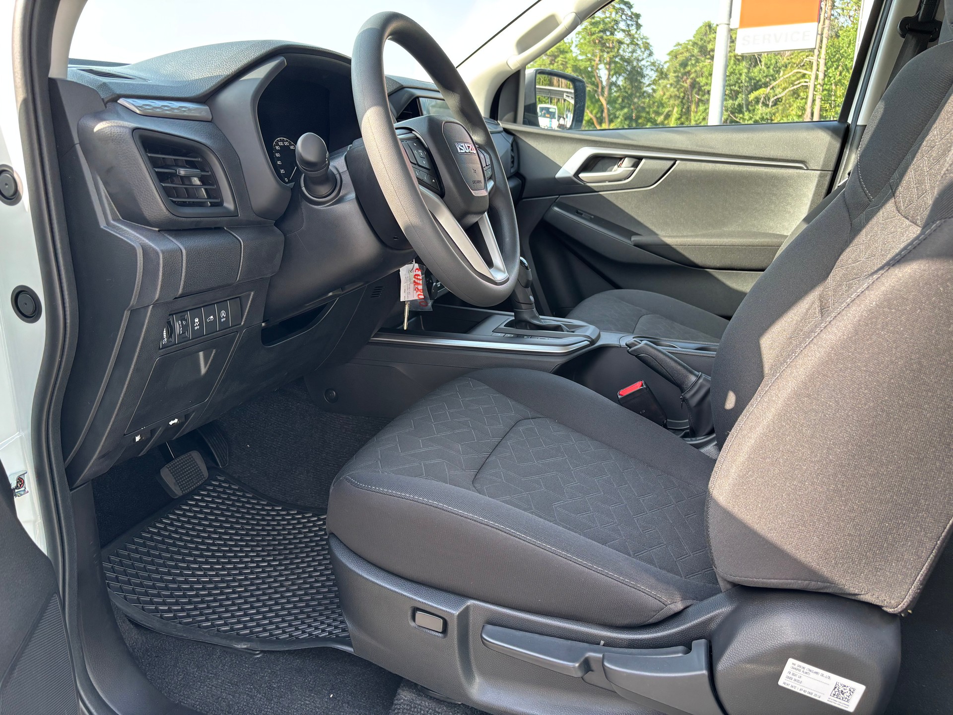 ISUZU D-MAX 1.9 CrewCab N60BB+ 4x4-image-10