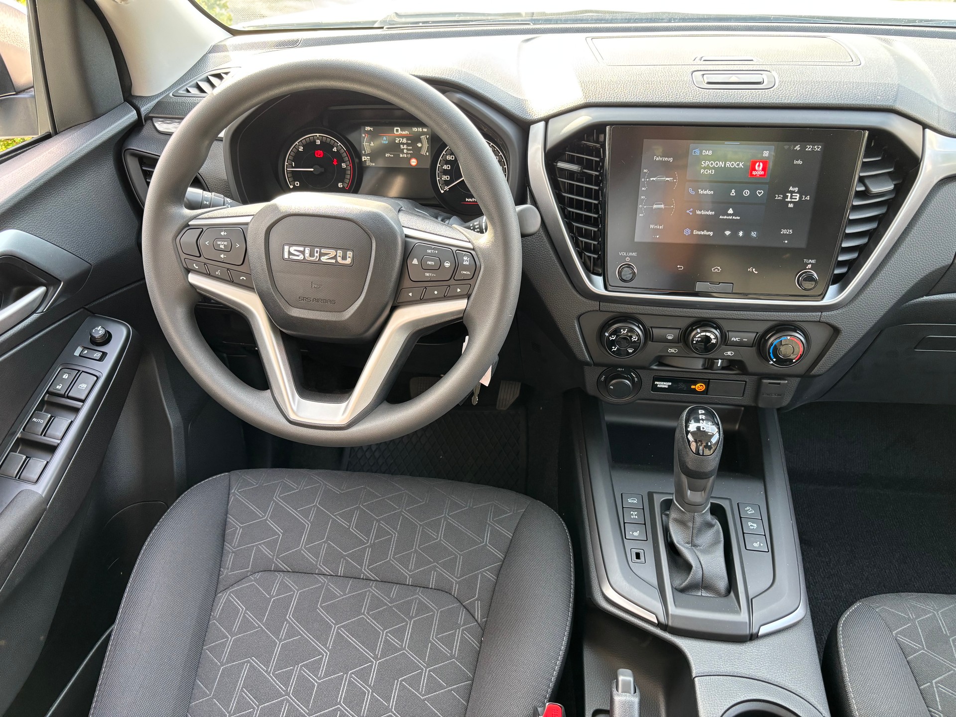 ISUZU D-MAX 1.9 CrewCab N60BB+ 4x4-image-9