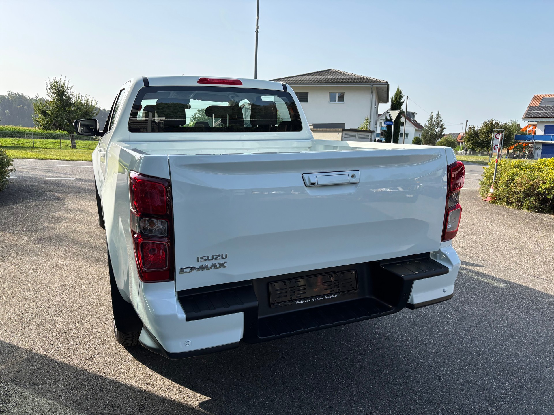 ISUZU D-MAX 1.9 CrewCab N60BB+ 4x4-image-2