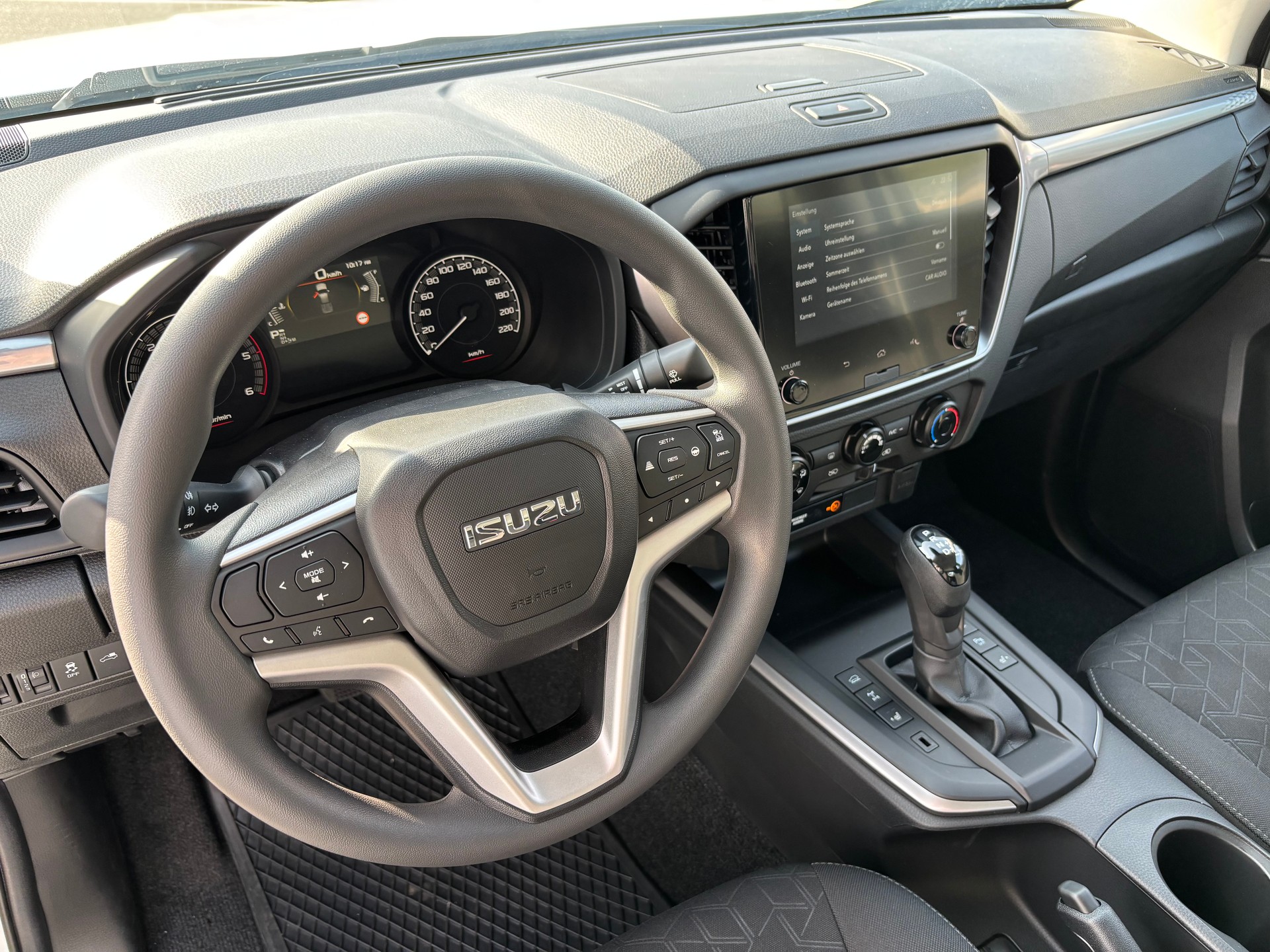 ISUZU D-MAX 1.9 CrewCab N60BB+ 4x4-image-11