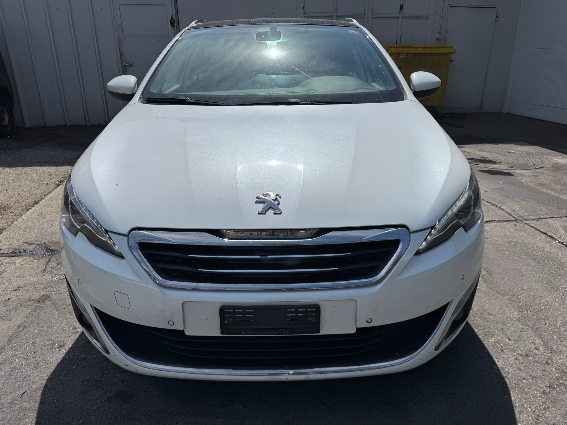 PEUGEOT 308 SW 2.0 BlueHDI Allure-image-0
