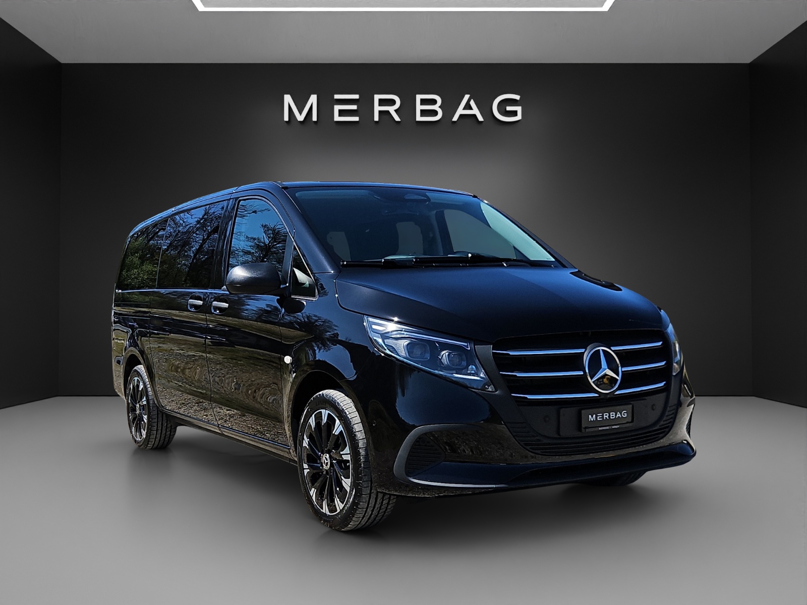 MERCEDES-BENZ Vito 116 CDI Lang Tourer 9G-Tronic 4M Select-image-6