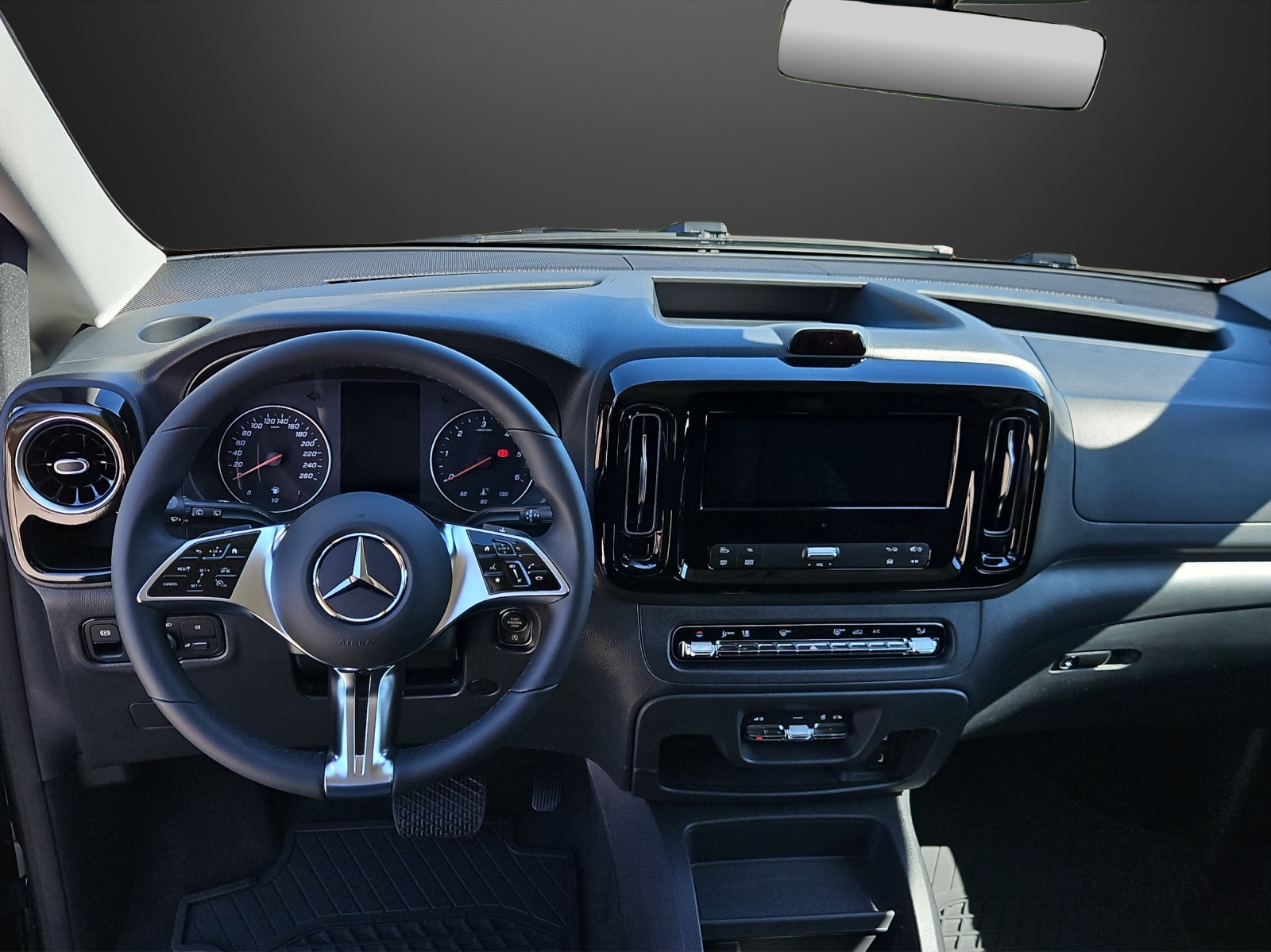 MERCEDES-BENZ Vito 116 CDI Lang Tourer 9G-Tronic 4M Select-image-9