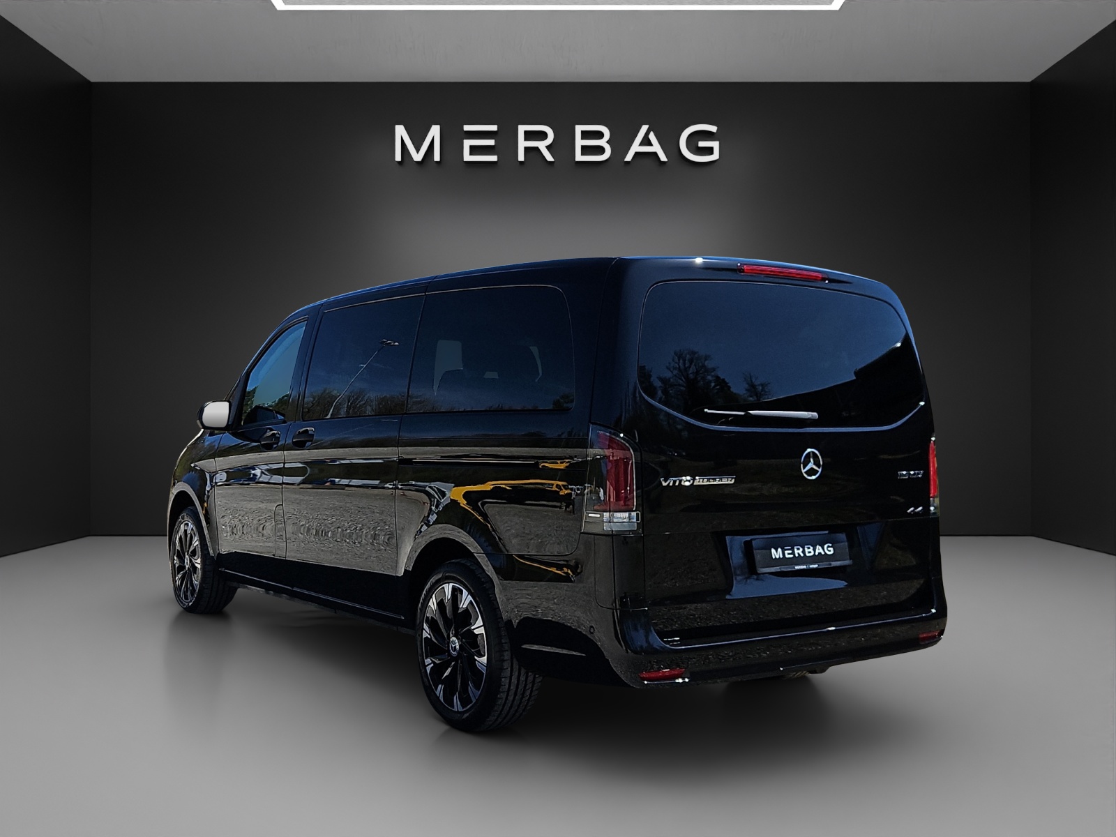 MERCEDES-BENZ Vito 116 CDI Lang Tourer 9G-Tronic 4M Select-image-3