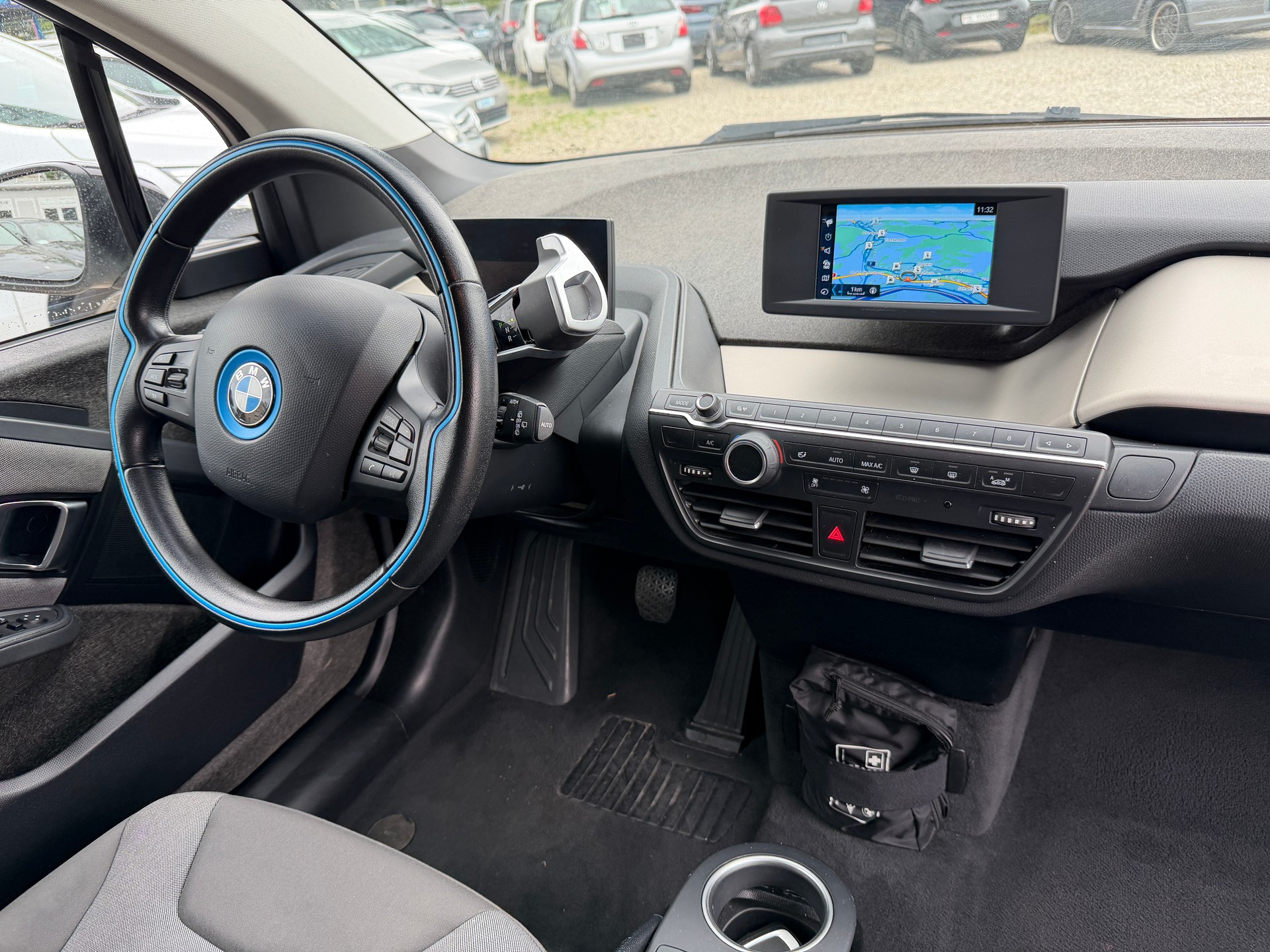 BMW i3 (120Ah) Fleet Edition-image-9