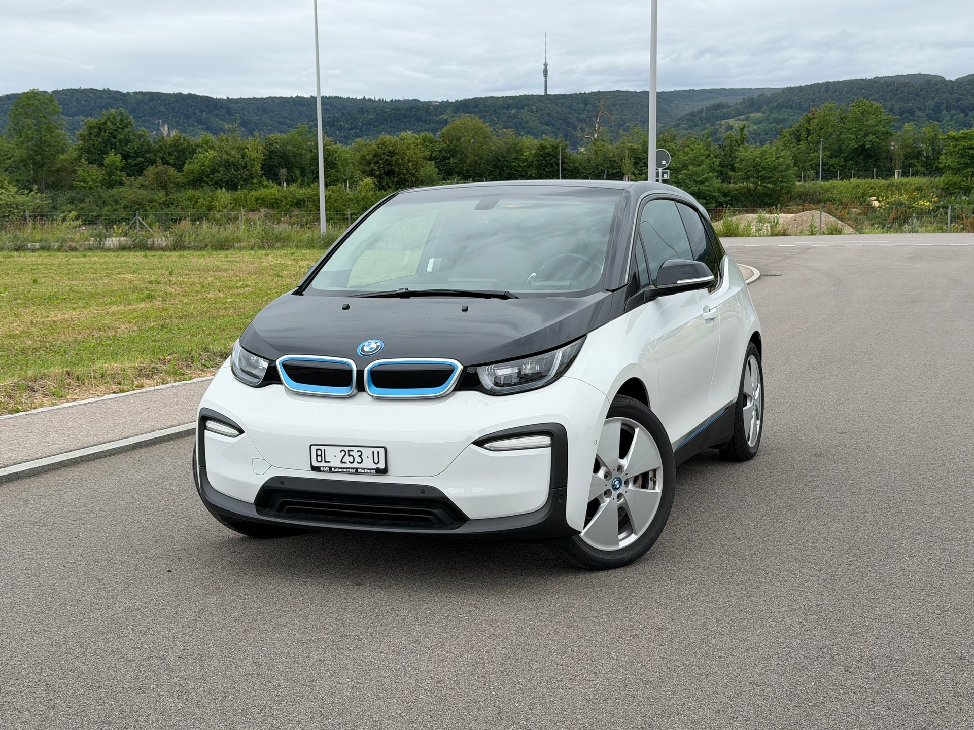 BMW i3 (120Ah) Fleet Edition-image-0