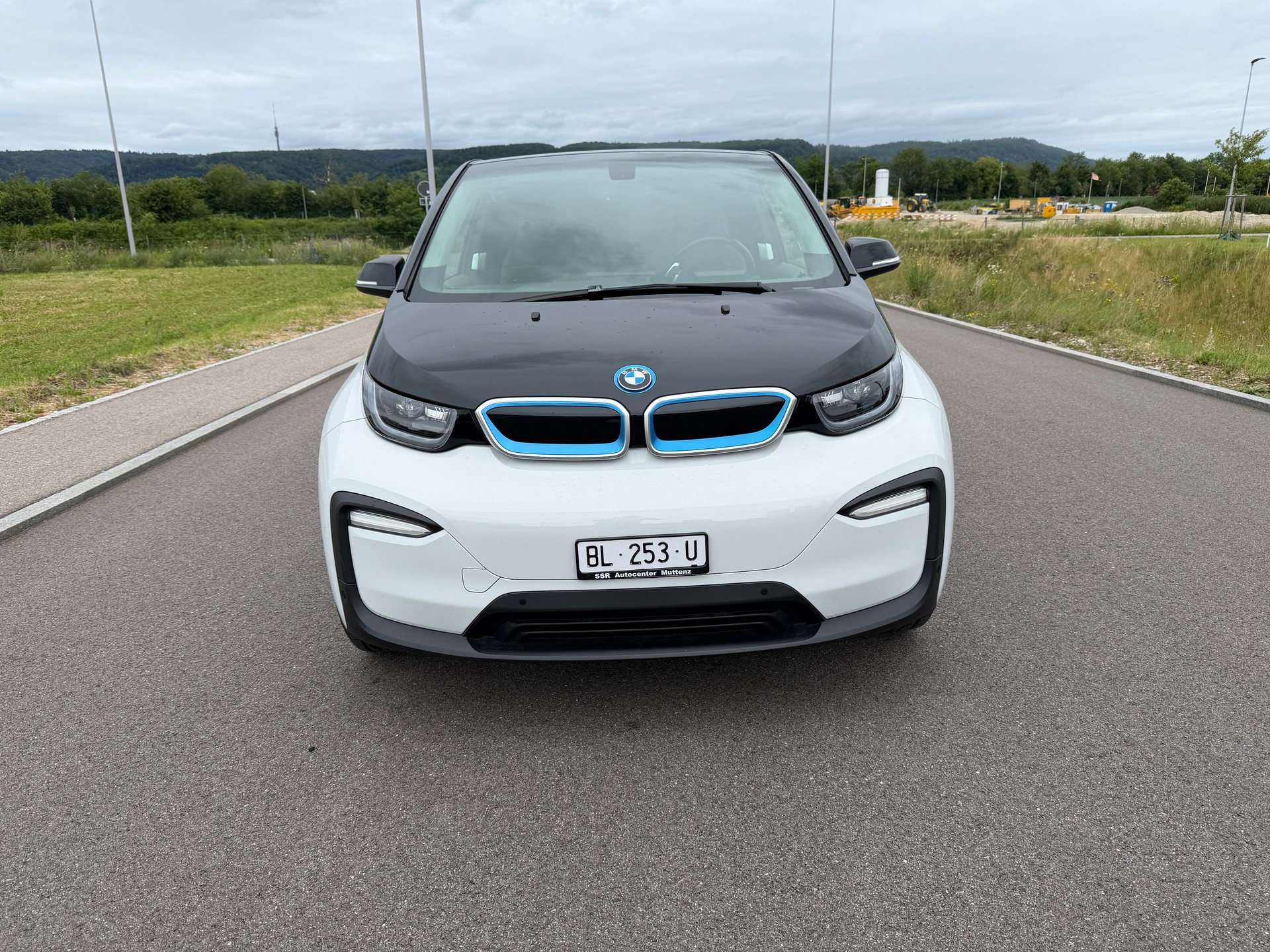 BMW i3 (120Ah) Fleet Edition-image-1