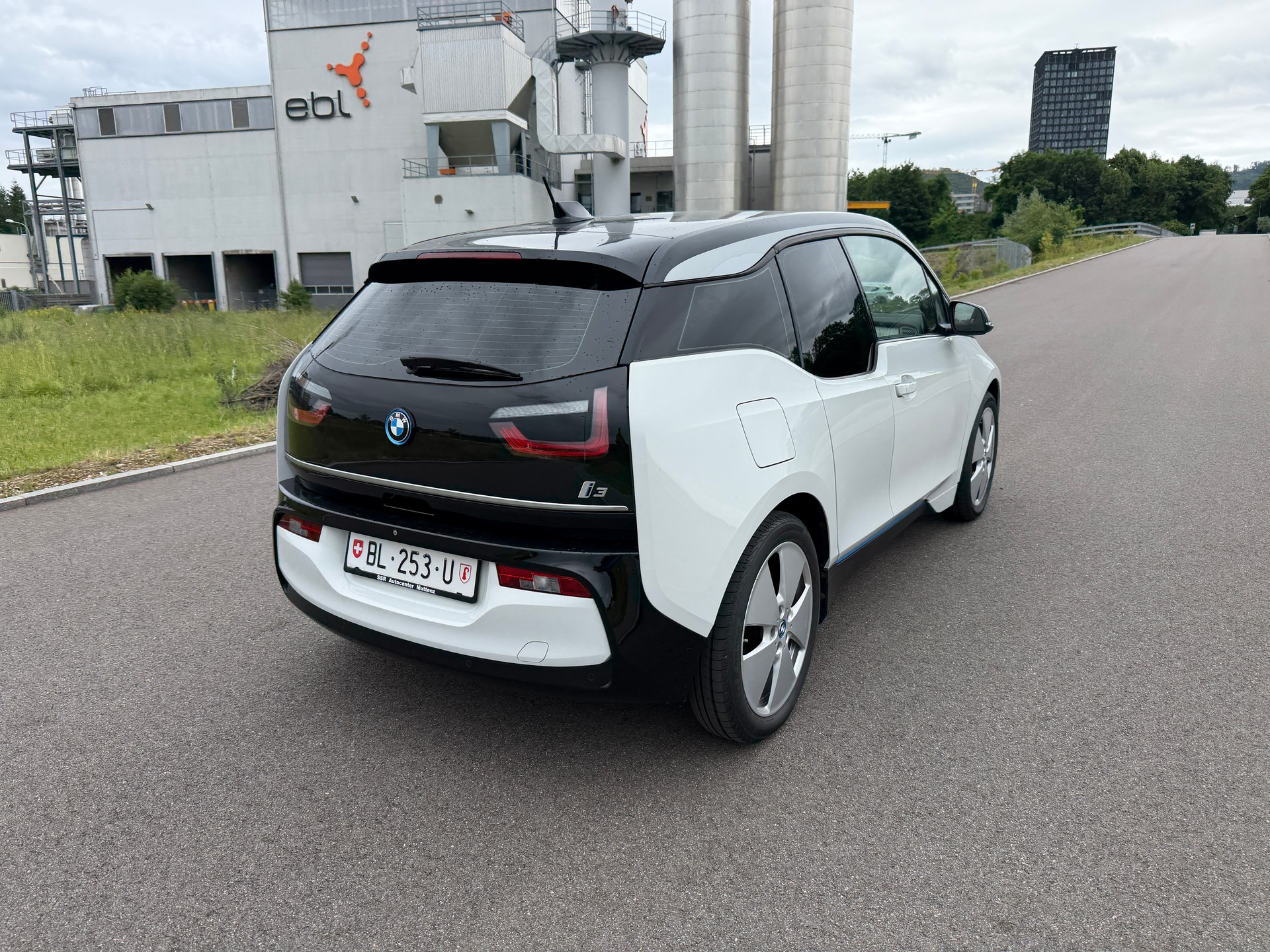BMW i3 (120Ah) Fleet Edition-image-4