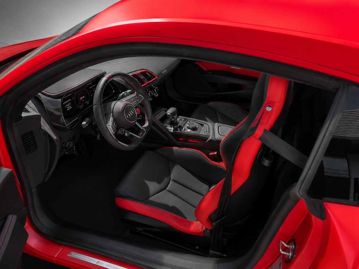 AUDI R8 Coupé RWD S-Tronic-image-1
