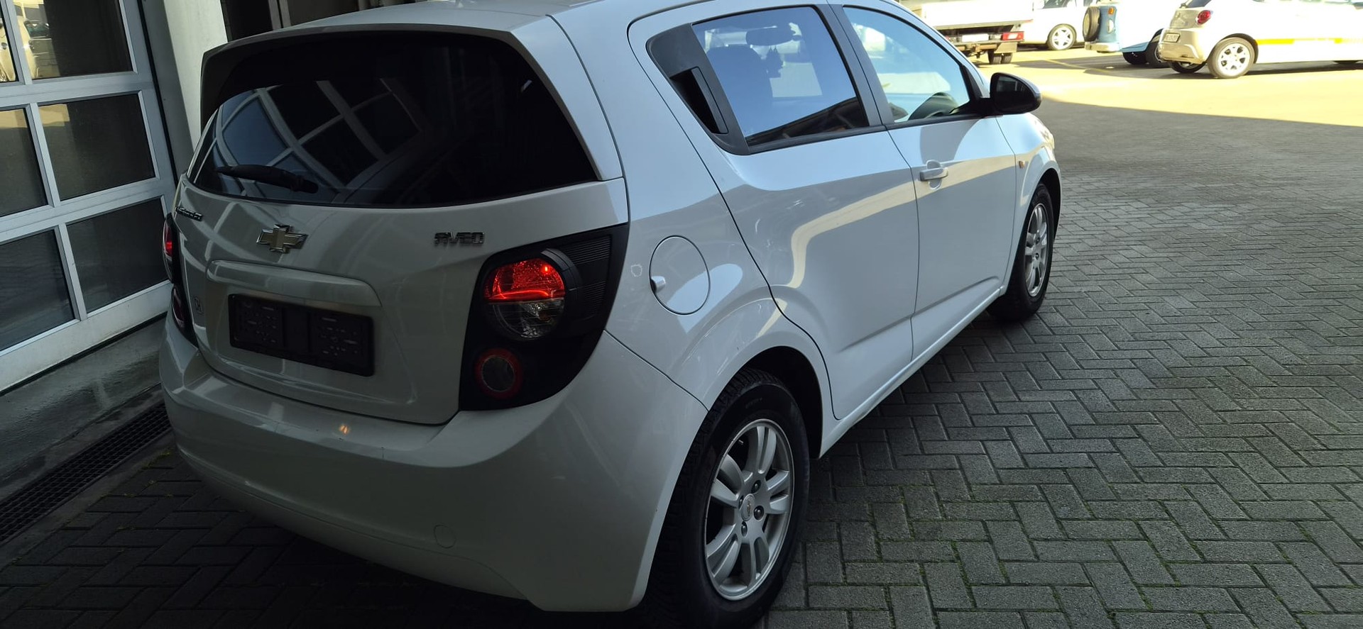 CHEVROLET AVEO 1400-image-2