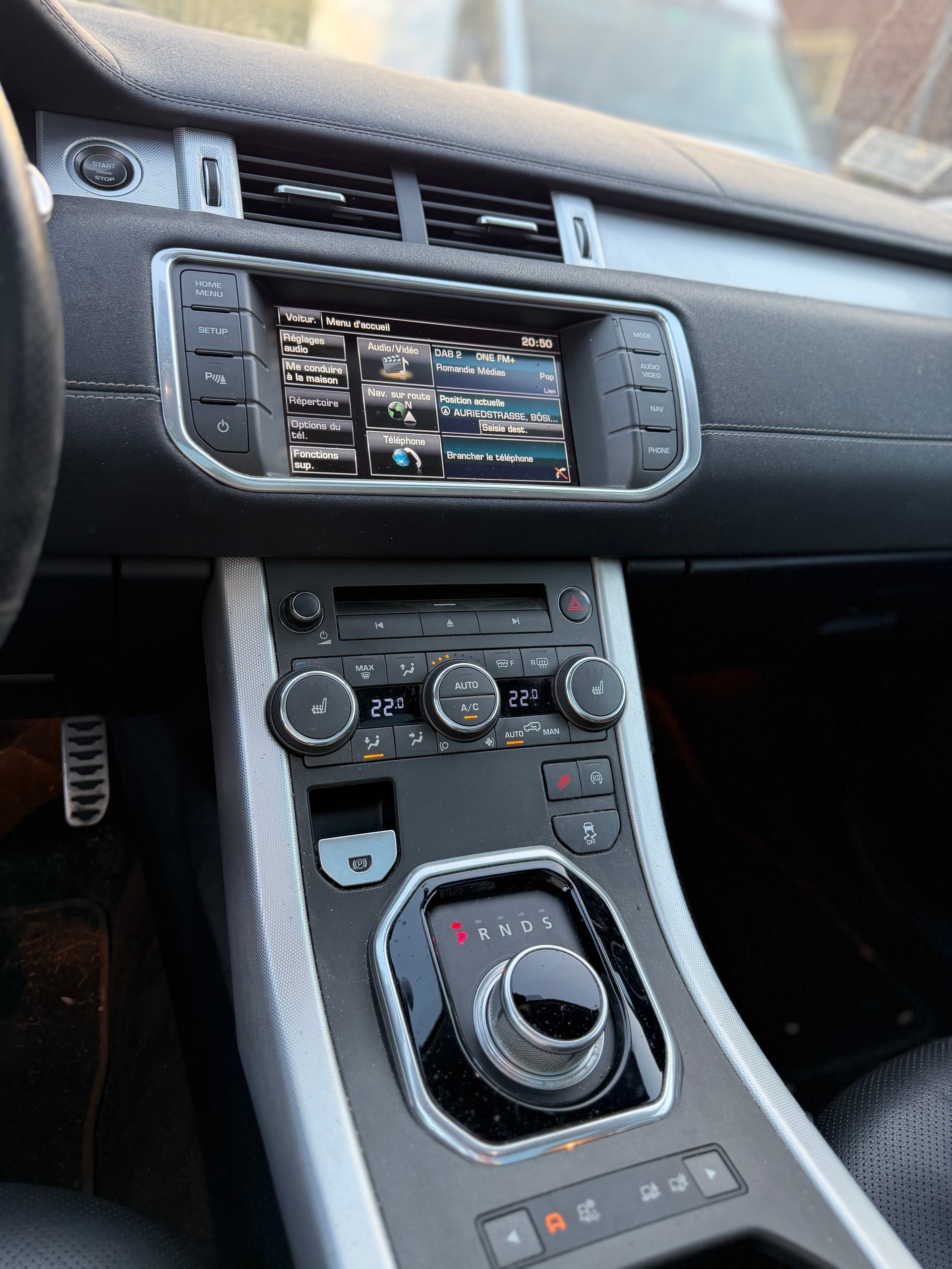 LAND ROVER Range Rover Evoque 2.0 Si4 Prestige AT9-image-13