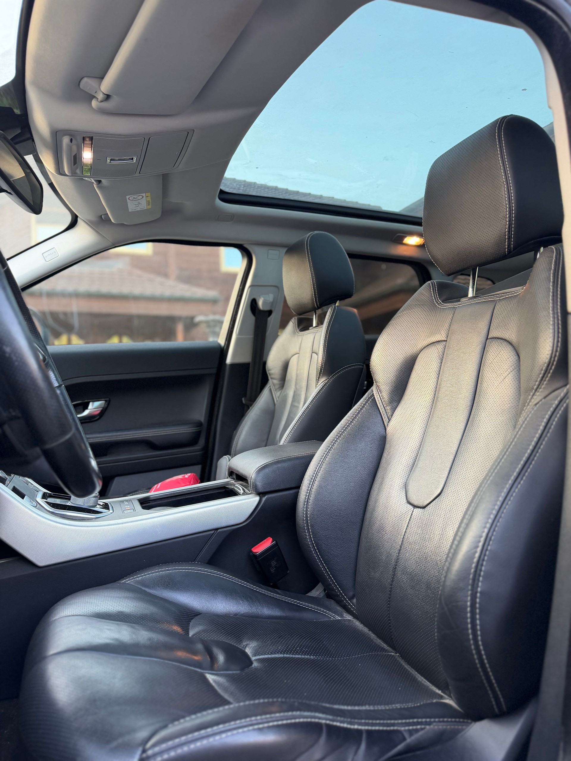 LAND ROVER Range Rover Evoque 2.0 Si4 Prestige AT9-image-10