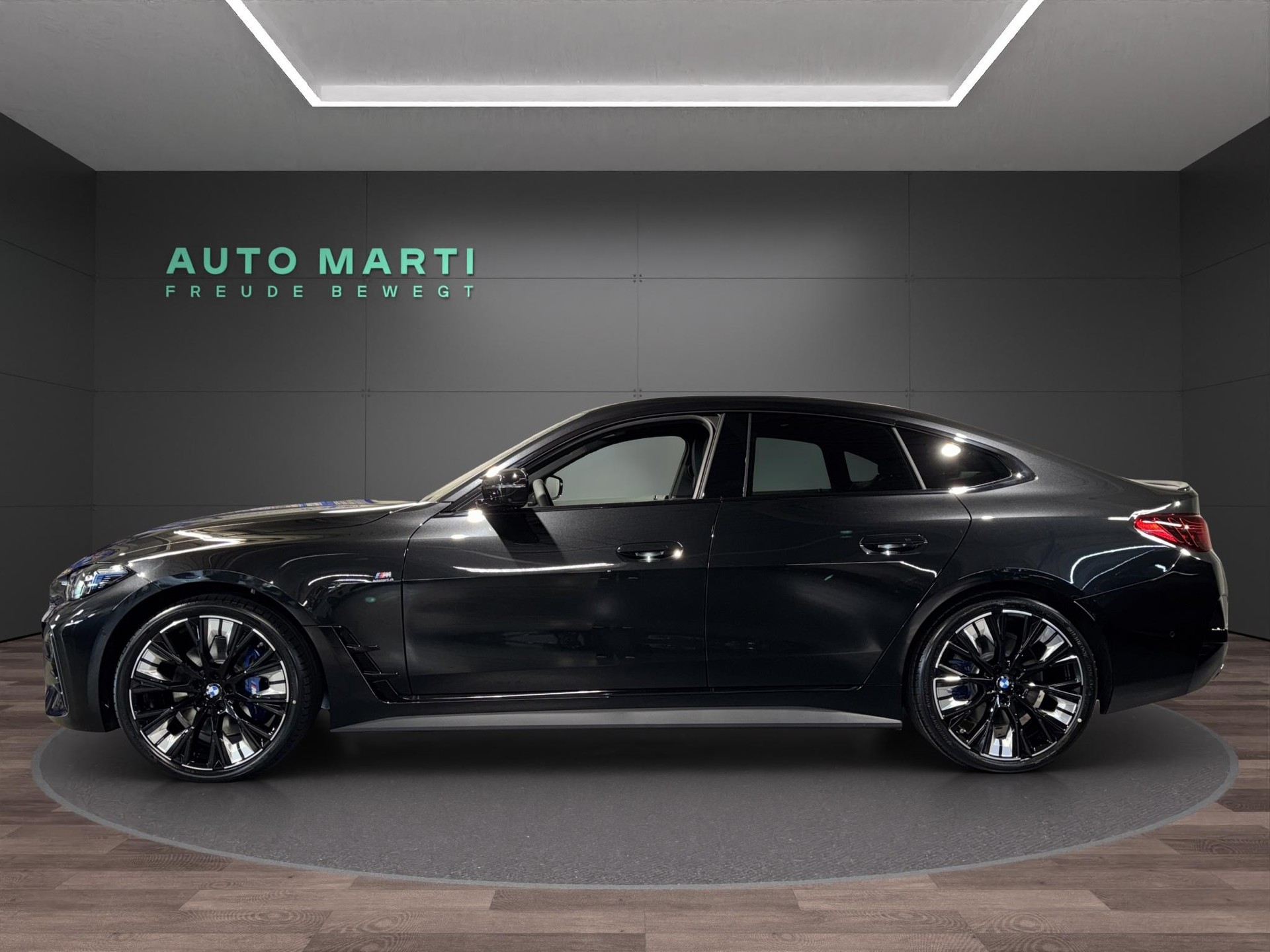 BMW M440i xDrive Gran Coupé-showroom-element-1