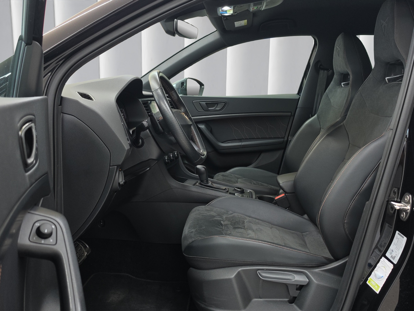 CUPRA Ateca 2.0 TSI VZ 4Drive DSG-image-10