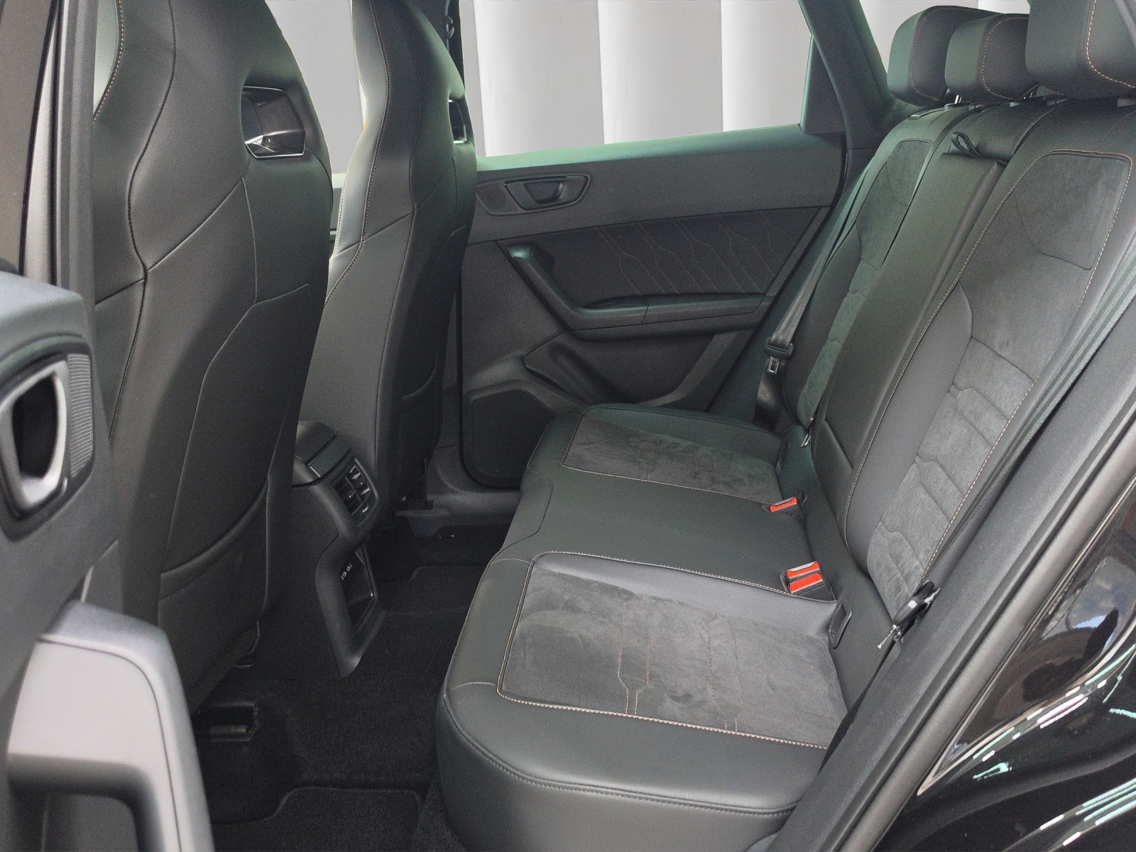 CUPRA Ateca 2.0 TSI VZ 4Drive DSG-image-12