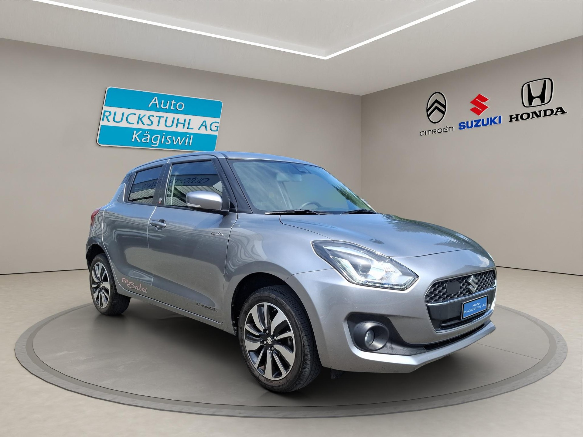 SUZUKI Swift 1.2 Compact Top Hybrid 4x4-image-1
